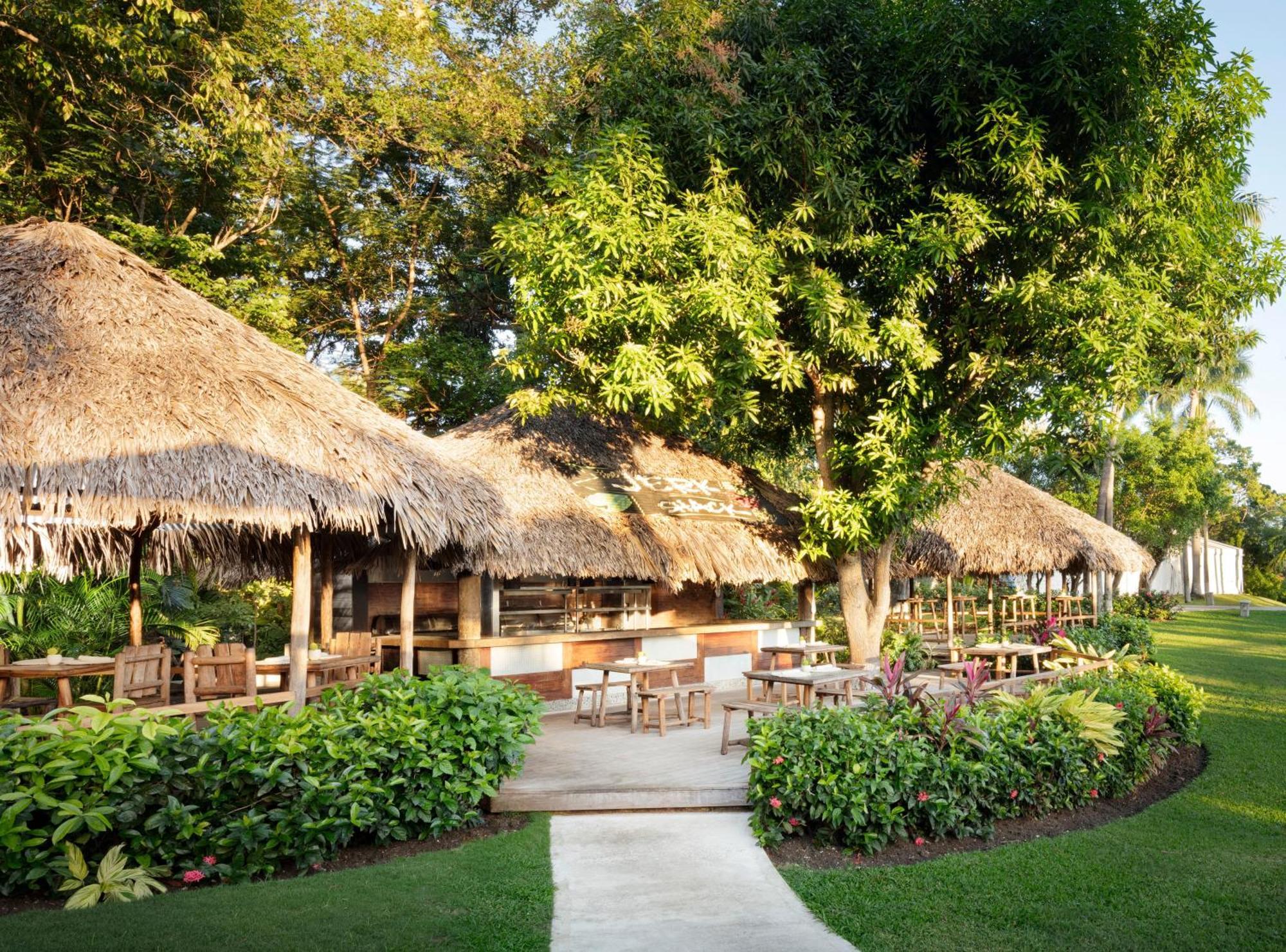 Sandals Ochi Beach All Inclusive Resort - Couples Only (Adults Only) Ocho Rios Kültér fotó